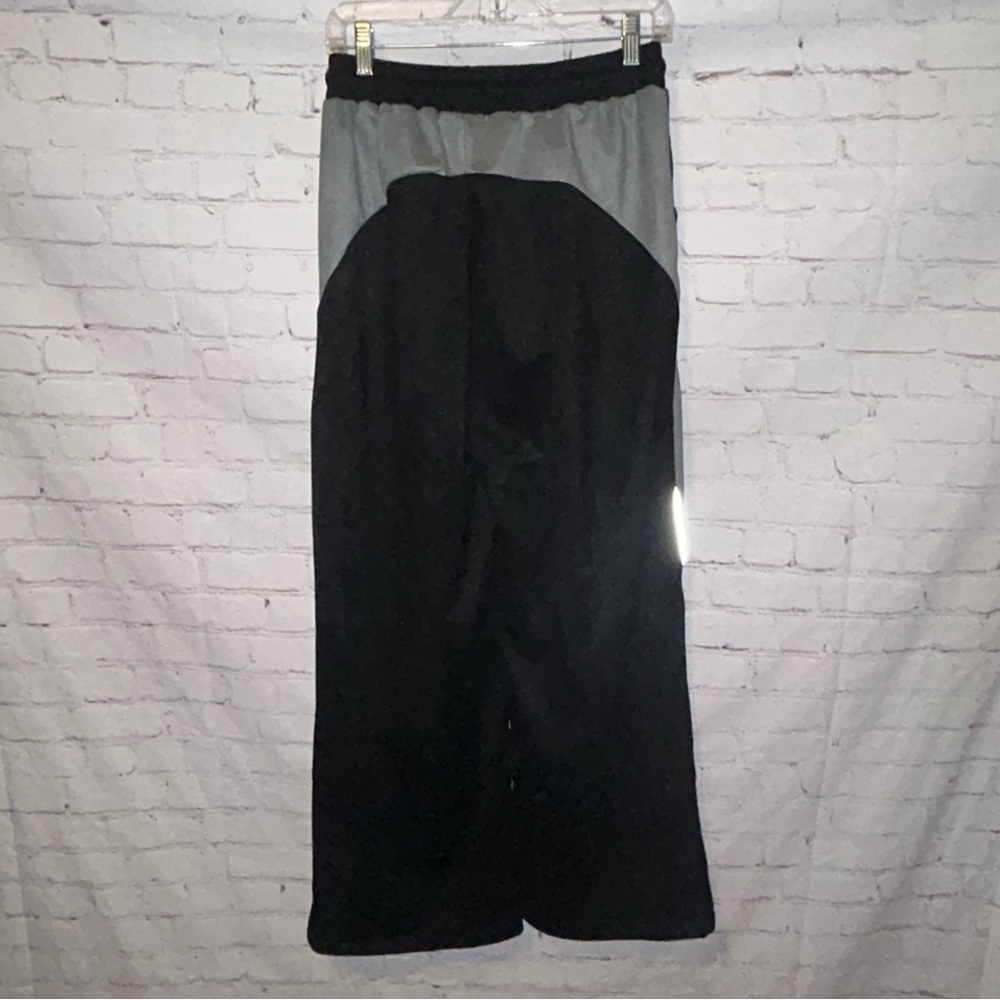 AELFRIC EDEN REFLECTIVE STRIP
TRACK PANTS Size M NWT‎ - Picture 5 of 9